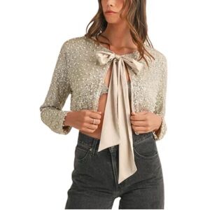 New MABLE
SEQUIN PEARL BOW CROP JACKET CHAMPAGNE size m
